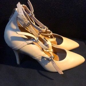 NWOT Corso Como Beige Nude Strap Heel 6.5